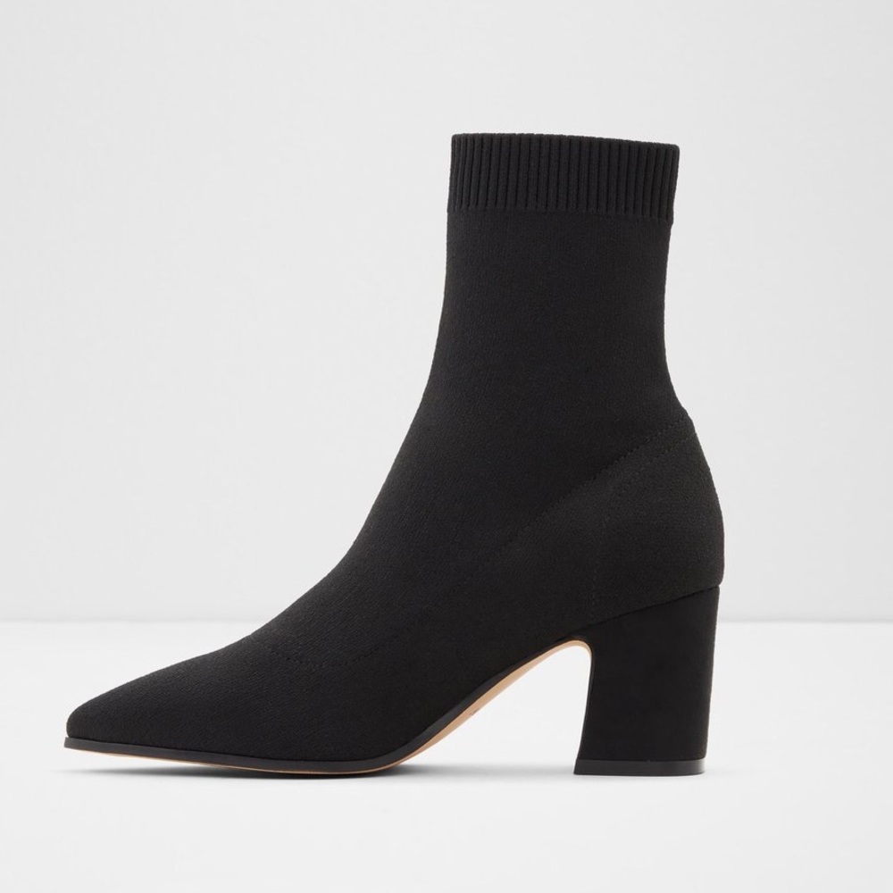 Also Cruz Sock Booties